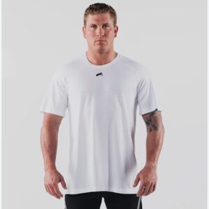 Alphatlete airtech tee NWT